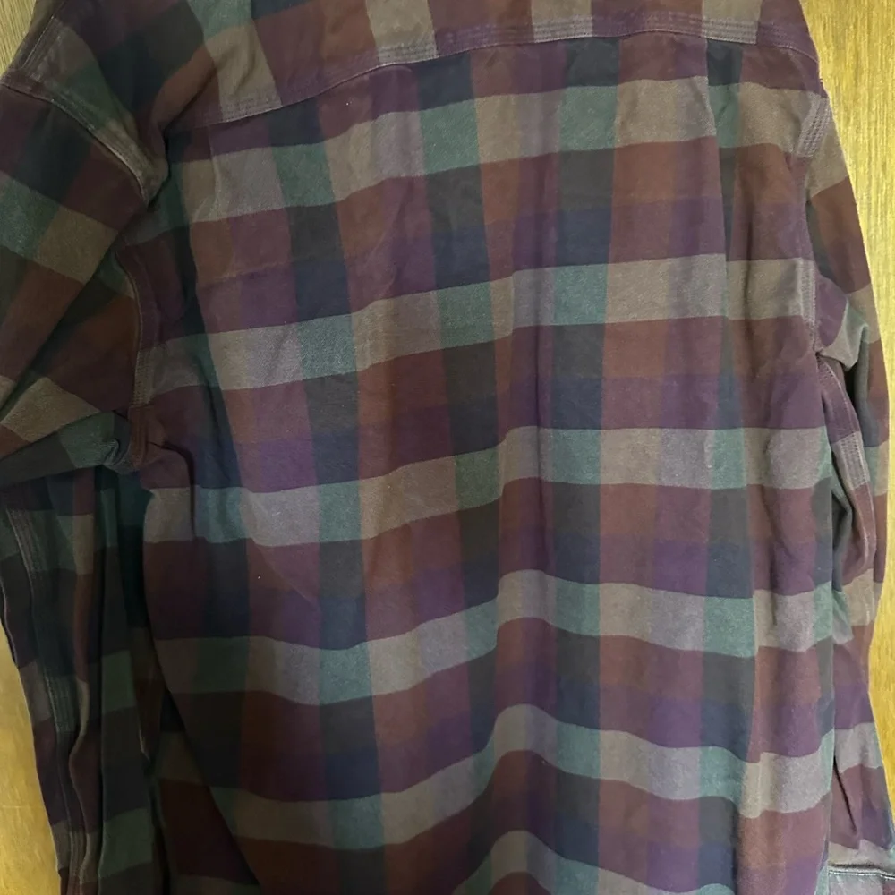 Carhartt Burgundy and Black Checkered Shirt - Picture 4 of 4